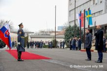 Uvtac ceremonil pre ministra obrany vdskeho krovstva